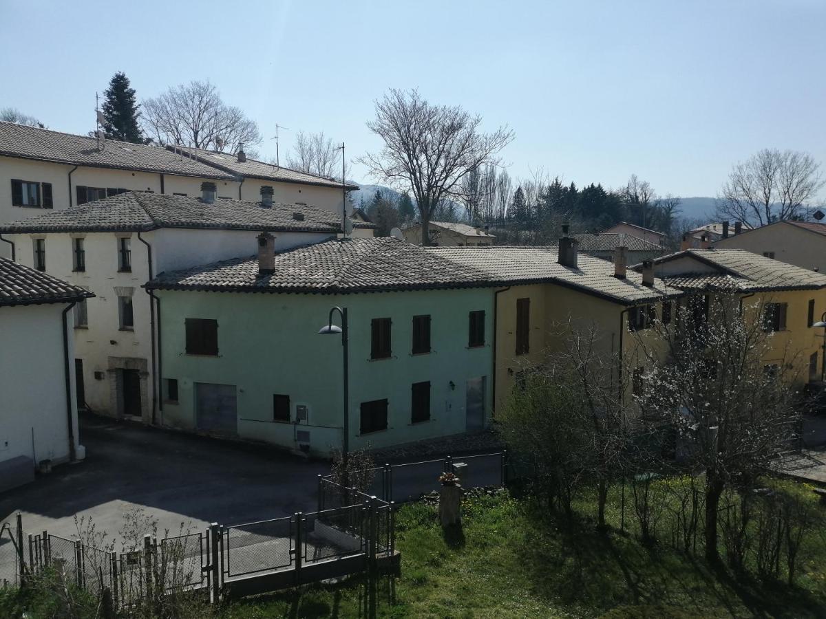 Mille Papaveri Rossi Casa Di Angela Serravalle di Chienti Exterior photo
