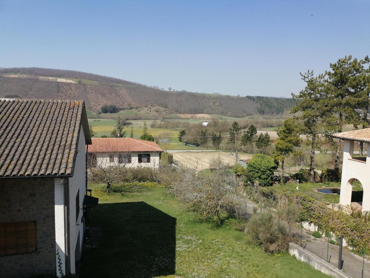 Mille Papaveri Rossi Casa Di Angela Serravalle di Chienti Exterior photo