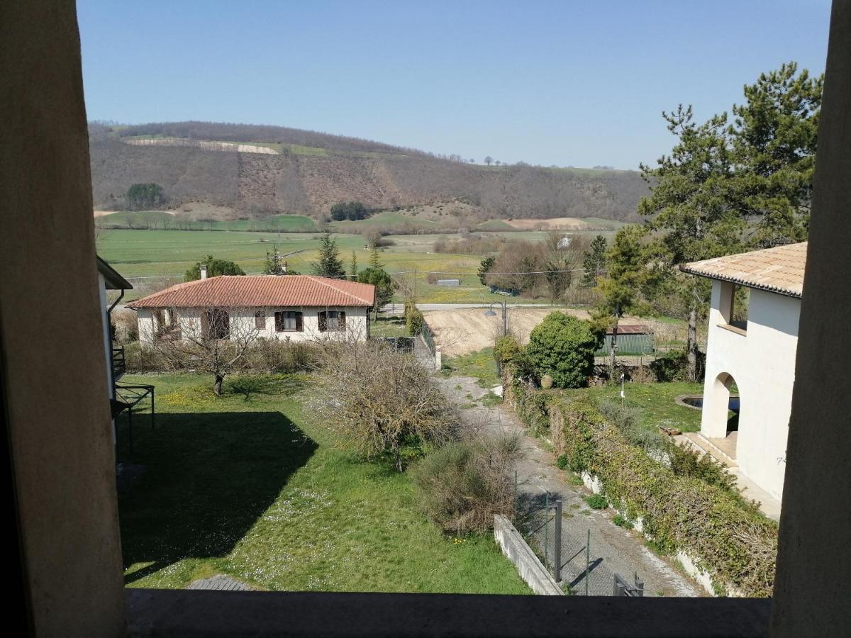 Mille Papaveri Rossi Casa Di Angela Serravalle di Chienti Exterior photo